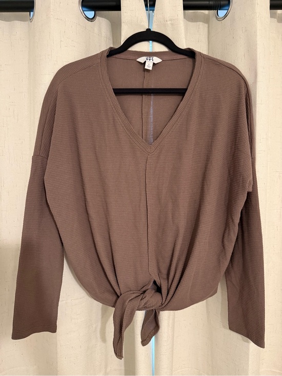 JoyLab Tops - JoyLab Waffle Knit V-Neck Tie Front Top - Taupe